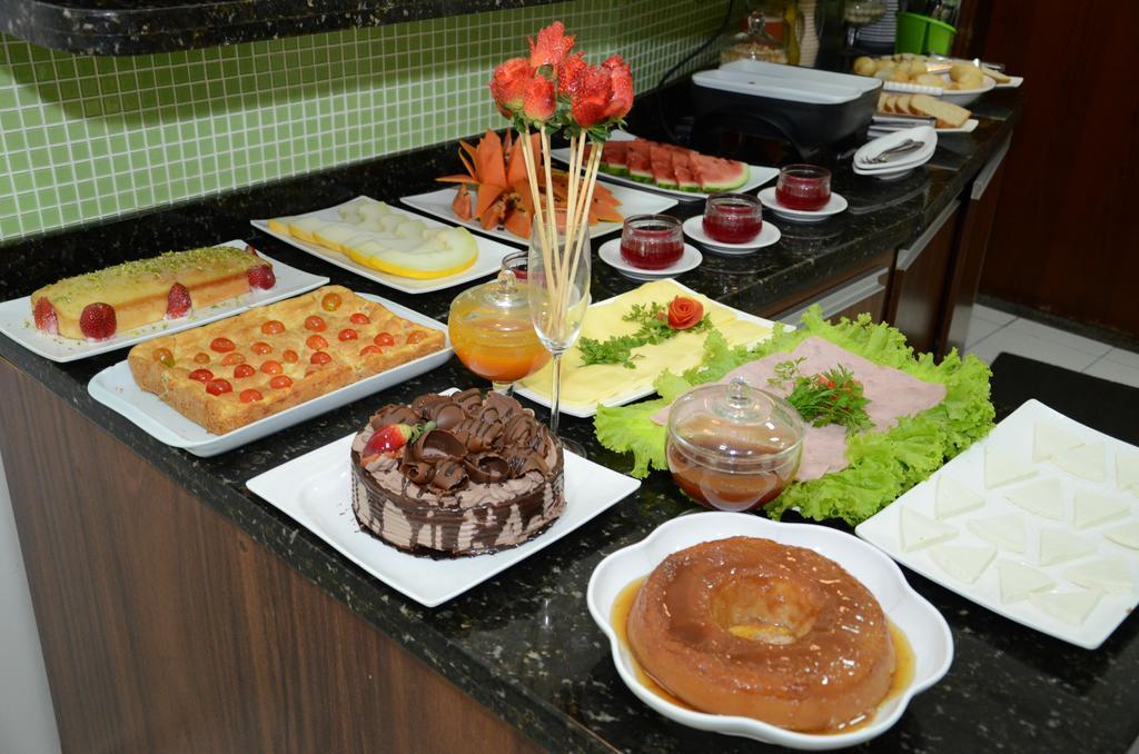Araucaria Hotel Business - Maringá Bagian luar foto