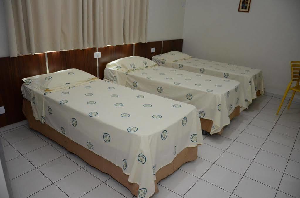 Araucaria Hotel Business - Maringá Bagian luar foto