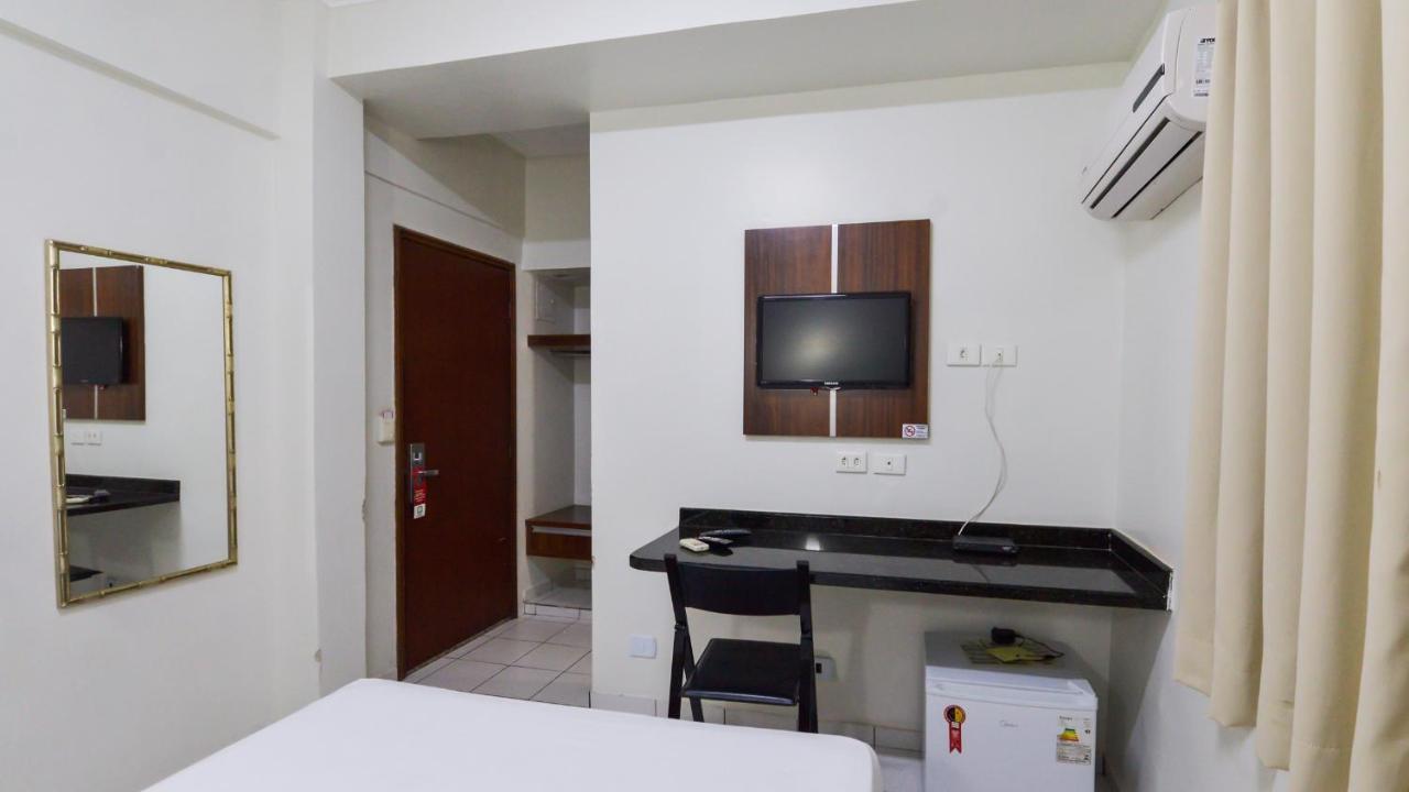Araucaria Hotel Business - Maringá Bagian luar foto