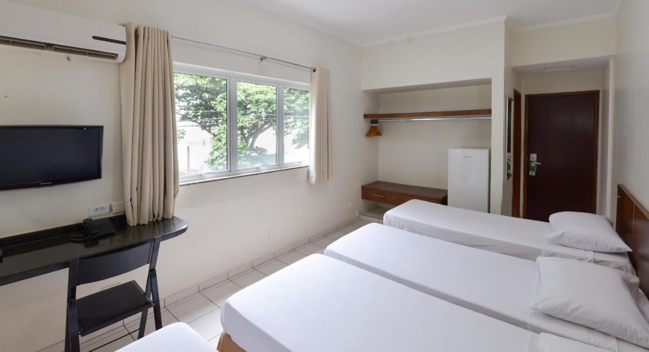 Araucaria Hotel Business - Maringá Bagian luar foto