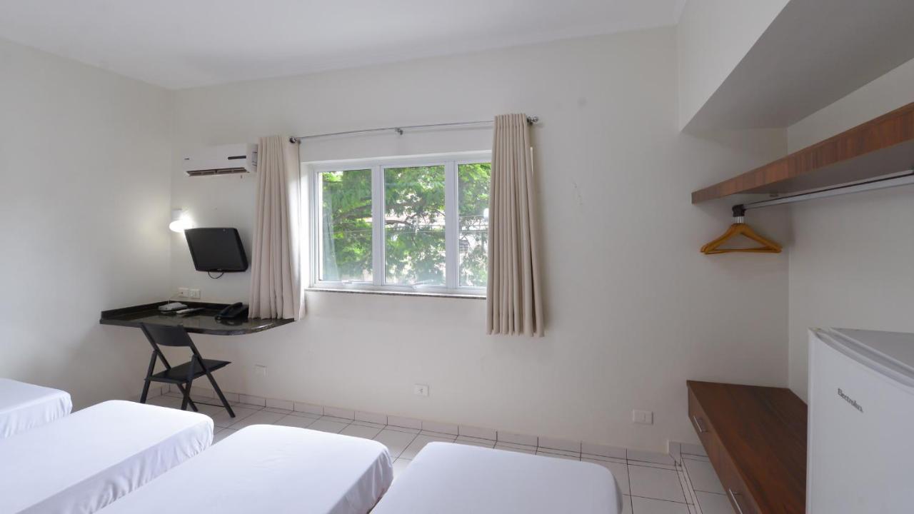 Araucaria Hotel Business - Maringá Bagian luar foto
